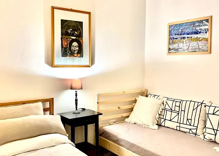 Albaria Nyaraló Birgi Vecchi