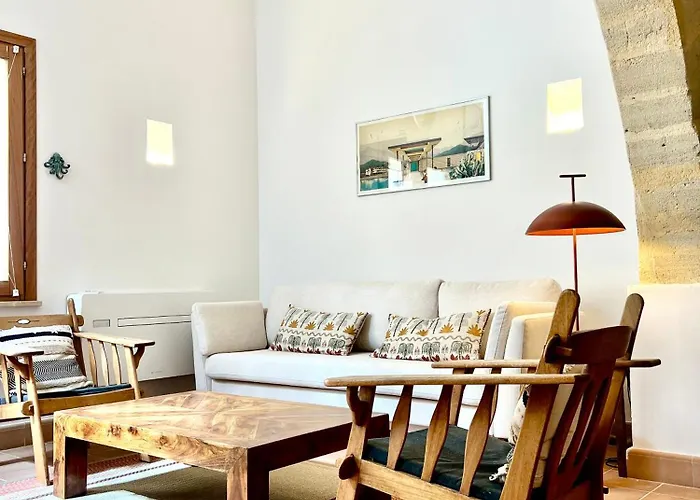 Albaria Nyaraló Birgi Vecchi